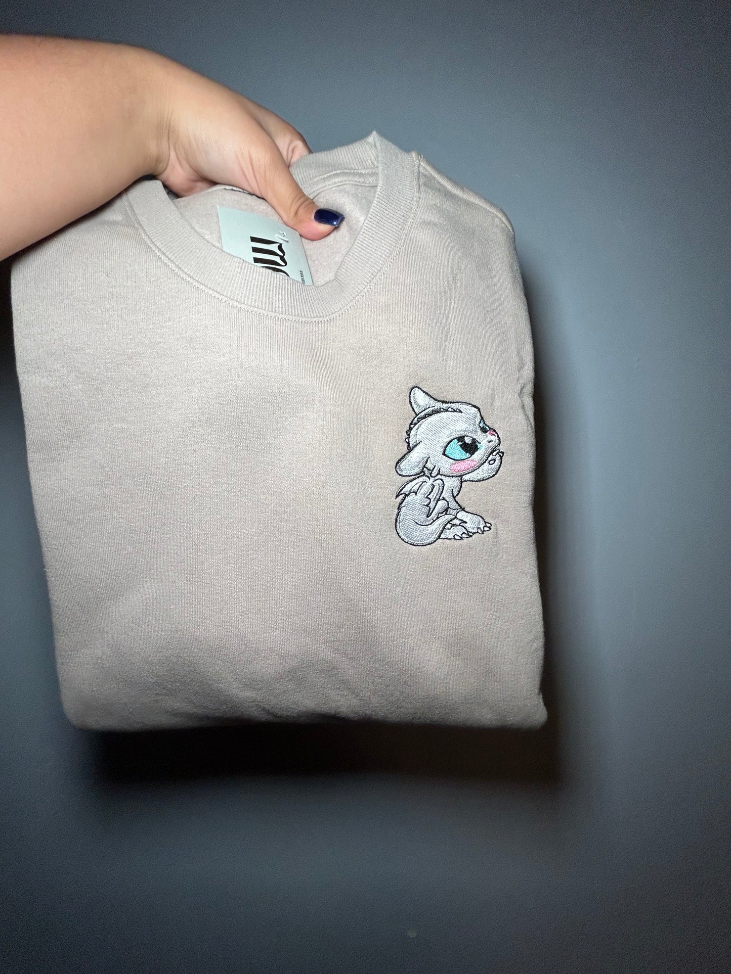 Light Fury - Crewneck - Taupe - Large